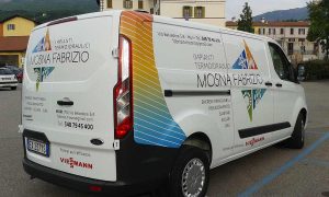 Decorazione furgone aziendale